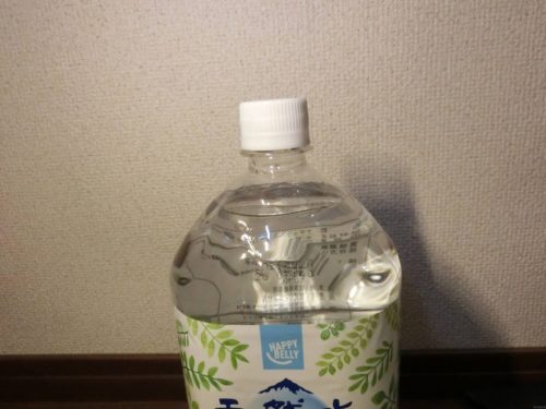 [Amazonブランド]Happy Belly天然水 岐阜・美濃 (2L)×9本