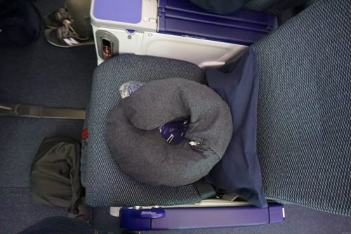 全日空 ANAのウイーン線プレミアムエコノミー体験記NH206