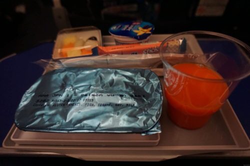 全日空 ANAのウイーン線プレミアムエコノミー体験記NH206