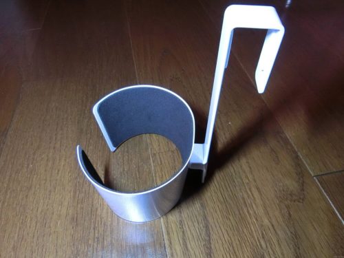 100均のドライヤーホルダーを山下実業のものにアップグレード