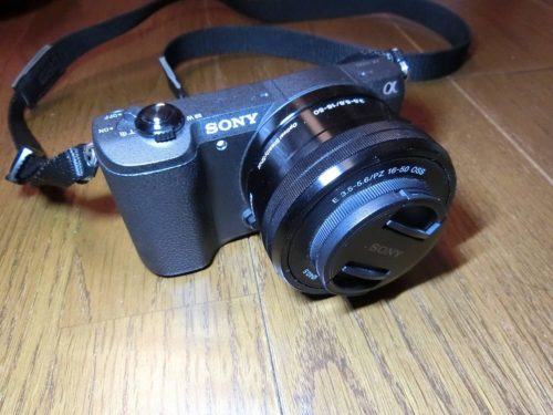 ミラーレス用オートレンズキャップが便利！！