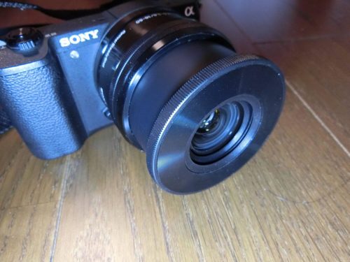 ミラーレス用オートレンズキャップが便利！！