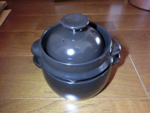 【自炊】土鍋で少量でも美味しいご飯を炊く「黒楽 かまどご飯釜」