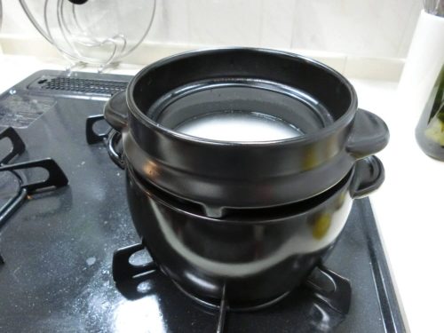 【自炊】土鍋で少量でも美味しいご飯を炊く「黒楽 かまどご飯釜」