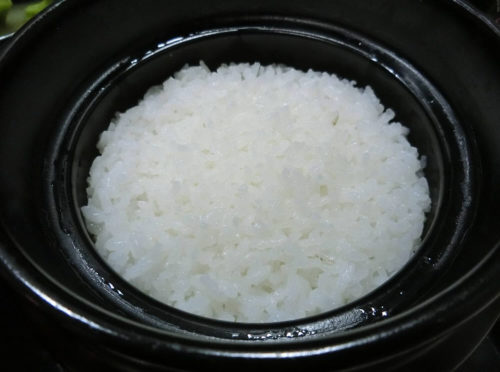 【自炊】土鍋で少量でも美味しいご飯を炊く「黒楽 かまどご飯釜」
