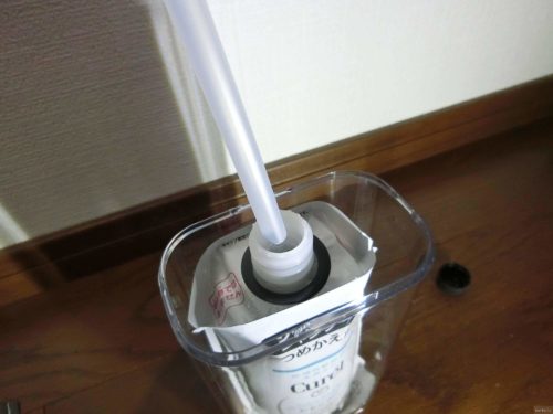 【便利・楽ちん】無印良品のPET詰替ボトルに詰め替えパウチをセット！