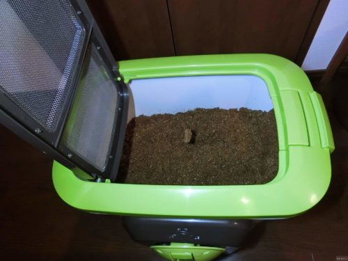 【レビューその①】家庭用コンポスト導入記録(自然にカエルS SKS-101)