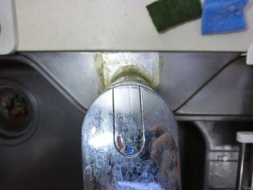 キッチンの混合栓：穴径変換アダプターを導入（55mm→36mm）