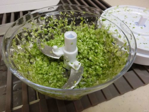 【コンポストに最高】みじん切りチョッパーで簡単みじん切り