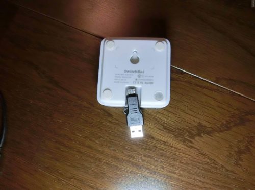 【簡単激安ライフハック】SwitchBotをコンセントから生やす