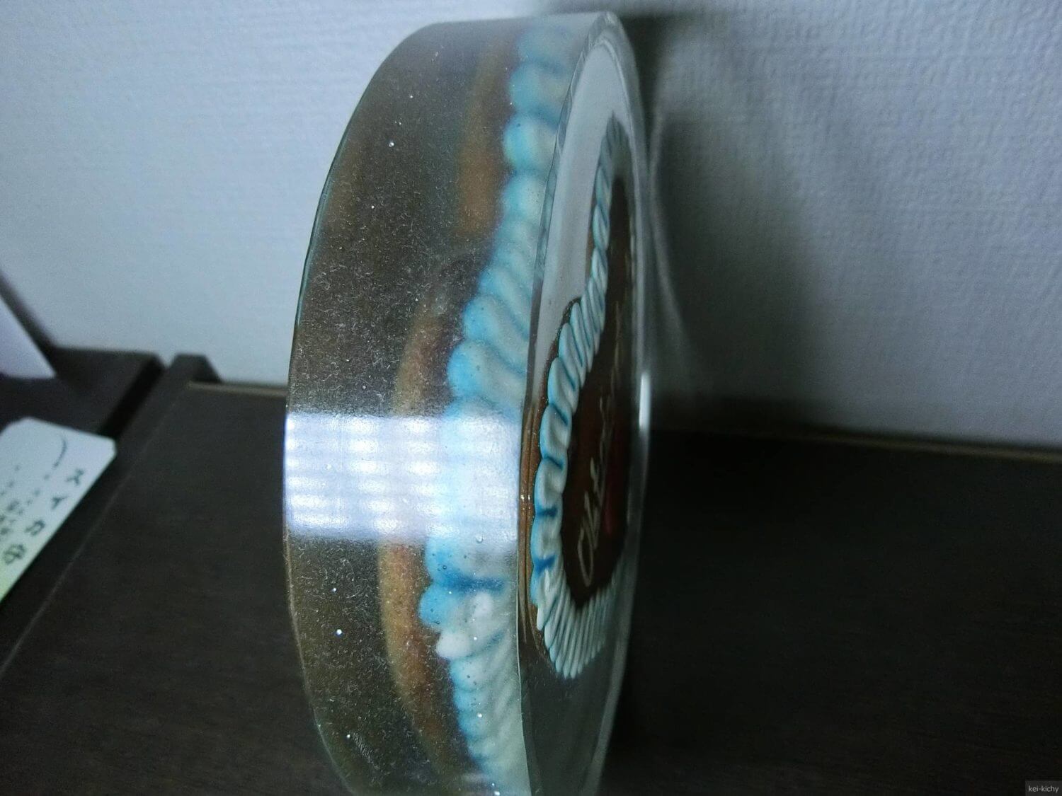 思い出のお菓子をエポキシ樹脂で固めて保存した話