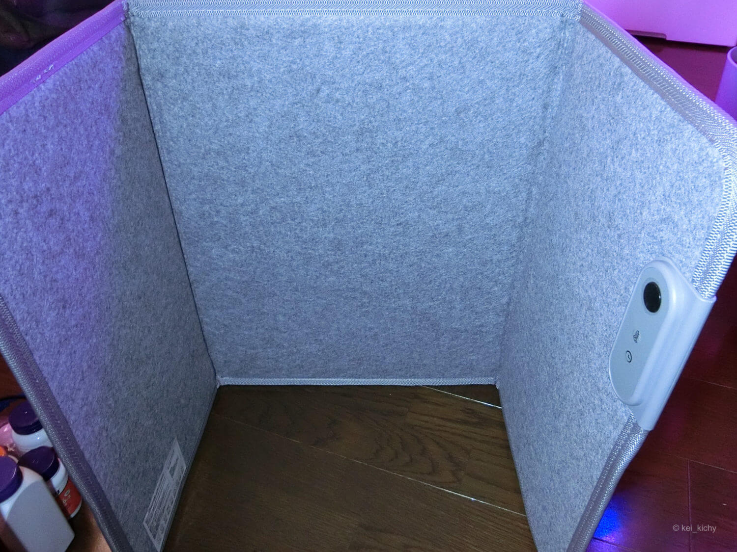 在宅勤務の質向上に足元用パネルヒーターを購入